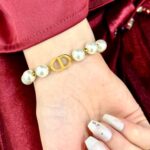 سوارة DIOR لؤلؤ كبير