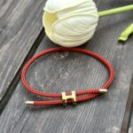 اسوارة هرمز أحمر مختومة ❤️