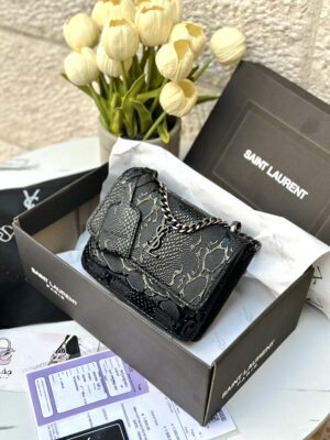 YSL Mini limited،كتف مع علبة 🎁