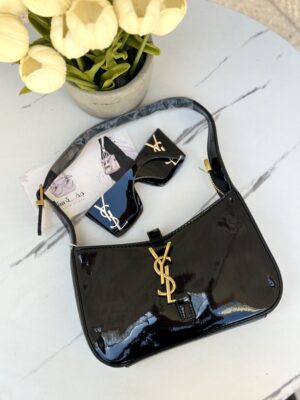 بكج YSL (شنتة + نظارة) 🖤