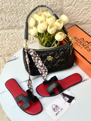 طقم كوتش المميز ♥️🖤