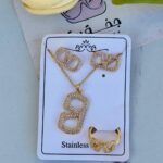 طقم اكسسوار من Valentino