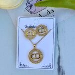 طقم اكسسوار من DIOR