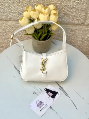 Ysl هوبو ابيض 🤍🤍
