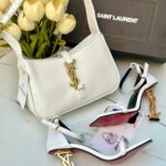 بكج YSL ابيض هوبو مع هيلز مفتوح