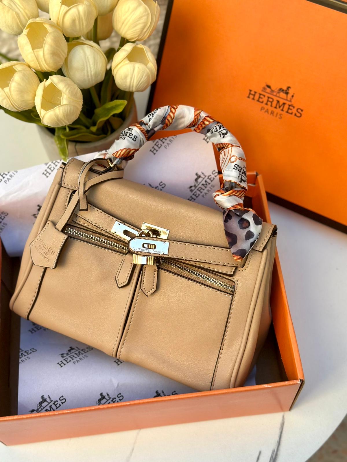 4c27081f-9342-4f41-8295-dec88d004d6f