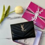 جزدان YSL اسود صغير 🖤