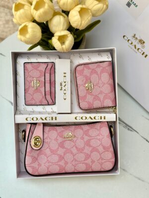 بكج كوتش 🌸🎀 20سم.