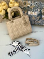 ⁦ليدي ديور بيج مَت،مع علبة، 22سم 🔒⁩ - الصورة ⁦2⁩