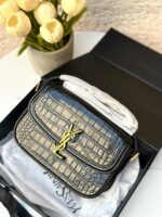 ⁦YSL سولفيرينو اسود جلد تمساح مع بوكس 🖤🎁⁩ - الصورة ⁦4⁩