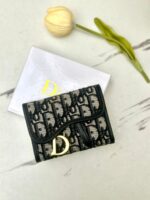 جزدان DIOR رمادي معرق صغير
