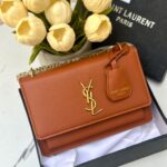 YSL كتف/كروس عسلي مع علبة 🤎🎁