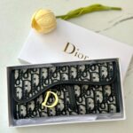 جزدان DIOR رمادي معرق كبير