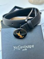 ⁦حزام ysl اسود(شعار دائري) مع علبة مختوم⁩ - الصورة ⁦2⁩