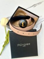 ⁦حزام ysl بيج (شعار دائري) مع علبة مختوم⁩ - الصورة ⁦2⁩