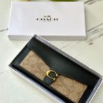 جزدان coach اسود كبير 🖤