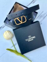 ⁦حزام Valentino مع علبة مختوم⁩ - الصورة ⁦2⁩