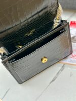 ⁦YSL كتف/كروس اسود جلد تمساح مع علبة 🖤🎁⁩ - الصورة ⁦5⁩