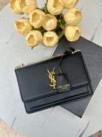 ⁦YSL كتف/كروس اسود مع علبة 🖤🎁⁩ - الصورة ⁦2⁩