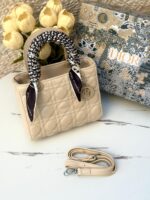 ⁦ليدي ديور بيج مَت،مع علبة، 22سم 🔒⁩ - الصورة ⁦4⁩