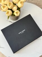 ⁦YSL سولفيرينو اسود جلد ناعم مع بوكس 🖤🎁 (نسخة)⁩ - الصورة ⁦5⁩