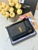 YSL كتف/كروس اسود مع علبة 🖤🎁