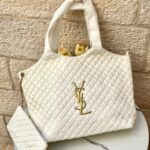 ysl كبير مع جزدان اضافي 🤍 ابيض