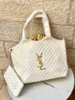 ysl كبير مع جزدان اضافي 🤍 ابيض