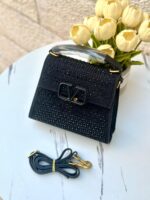 ⁦حقيب valentino ستراس 💎 اسود قاعدة⁩ - الصورة ⁦2⁩