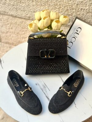 البكج الاسود الانيق اللامع