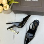 ysl هيلز اسود، مغلق من الامام، كعب فضي (ارضية سوداء) سايز 39 فقط