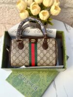 حقيبة Gucci ، قاعدة 22سم