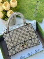 ⁦حقيبة التعاون بين gucci & balenciaga قاعدة⁩ - الصورة ⁦3⁩