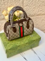 ⁦حقيبة Gucci ، قاعدة 22سم⁩ - الصورة ⁦3⁩