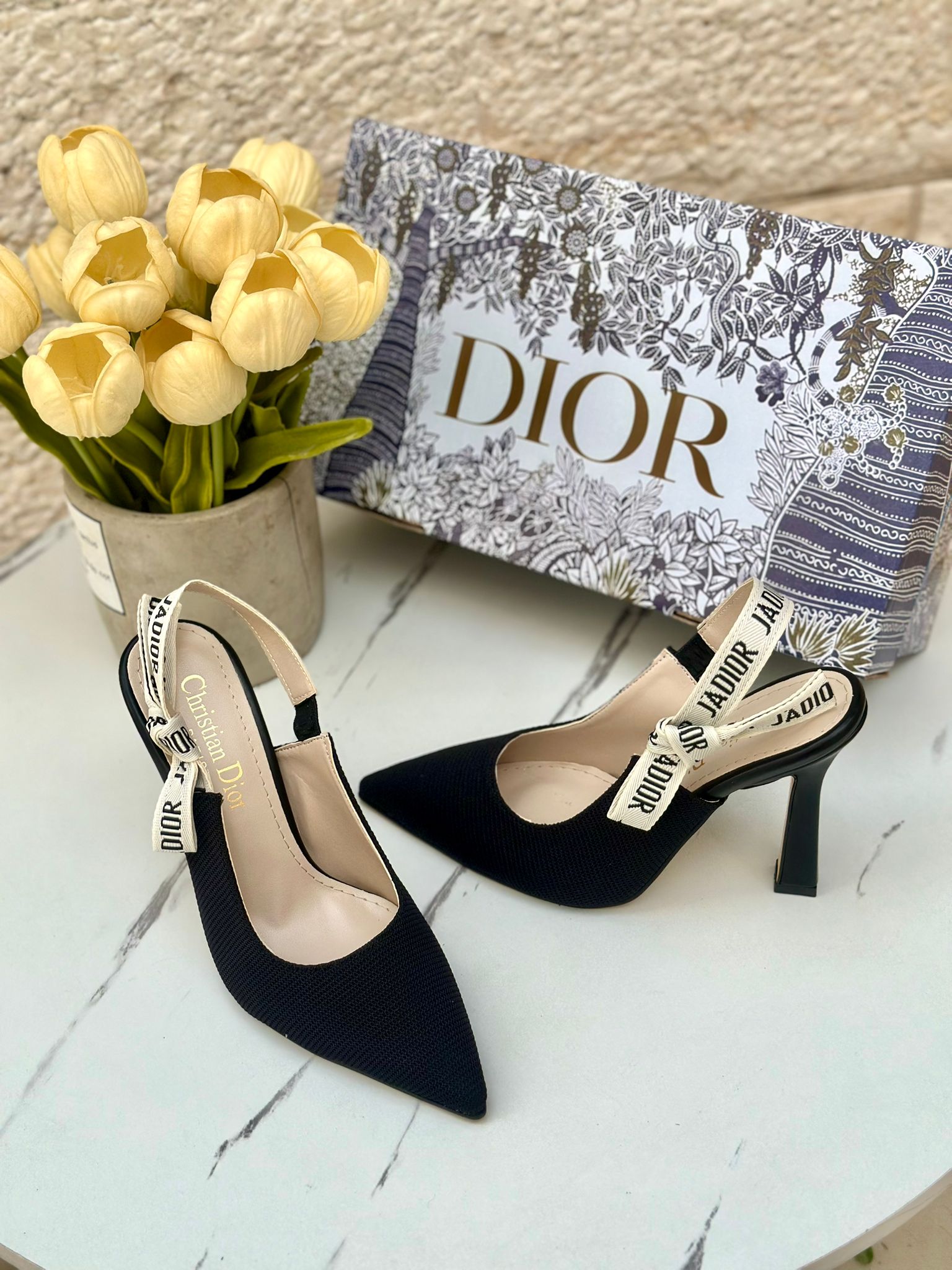 4e40f163-3e6b-4217-b187-77b68e484bb9 هيلز Dior اسود، قماش، ارتفاع 7سم - الصورة 1