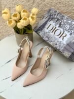 ⁦هيلز Dior بيج، قماش، ارتفاع 7سم⁩ - الصورة ⁦3⁩