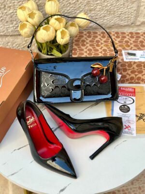 بكج Louboutin مسكر كامل♥️ ارتفاع 10 سم