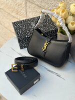 ⁦بكج (حقيبة+حزام) ysl هوبو اسود🖤 الحقيبة قاعدة 23سم مع علبة الحزام مختوم ومع علبة⁩ - الصورة ⁦4⁩