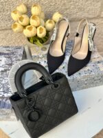 ⁦بكج Dior اسود ، حقيبة قاعدة 25سم + حذاء ارتفاع 7سم⁩ - الصورة ⁦5⁩