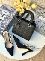 ⁦بكج Dior اسود ، حقيبة قاعدة 25سم + حذاء ارتفاع 7سم⁩ - الصورة ⁦3⁩