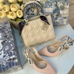 بكج Dior بيج فاتح، حقيبة قاعدة 22سم + حذاء ارتفاع 7سم