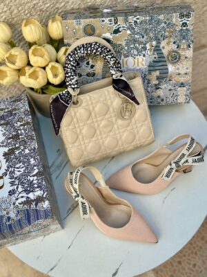 بكج Dior بيج فاتح، حقيبة قاعدة 22سم + حذاء ارتفاع 7سم