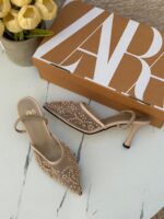 ⁦هيلز ZARA بيج مع اللؤلؤ ارتفاع 7 سم⁩ - الصورة ⁦3⁩